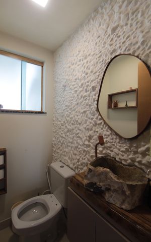 Casa à venda com 114m², 3 quartos e 4 vagasLavabo