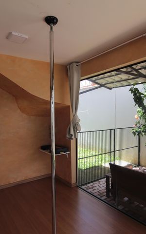 Casa à venda com 114m², 3 quartos e 4 vagasEstudio