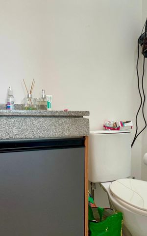 Studio à venda com 27m², 1 quarto e sem vaga Studio à venda com 27m², 1 quarto e sem vagaBanheiro da Suíte