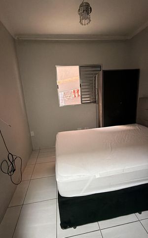 Casa à venda com 200m², 4 quartos e 2 vagas Casa à venda com 200m², 4 quartos e 2 vagasQuarto