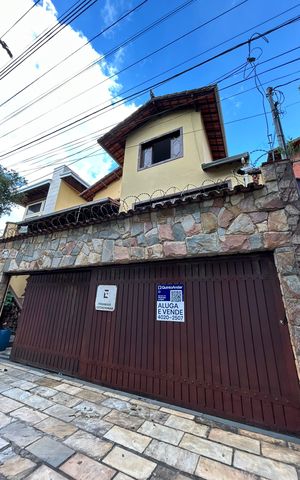 Casa à venda com 180m², 5 quartos e 5 vagas