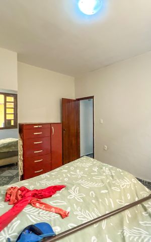 Casa à venda com 180m², 5 quartos e 5 vagas