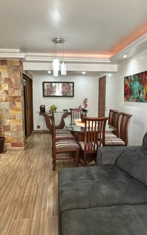 Apartamento para alugar com 84m², 3 quartos e 1 vaga Apartamento para alugar com 84m², 3 quartos e 1 vagaSala