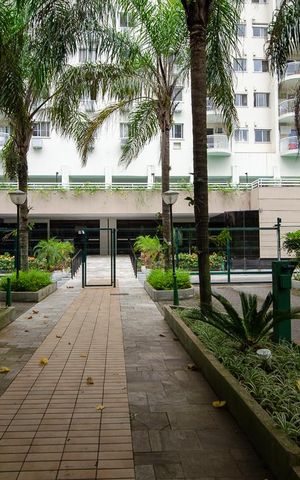 Apartamento para alugar com 84m², 3 quartos e 1 vaga Apartamento para alugar com 84m², 3 quartos e 1 vagaFachada