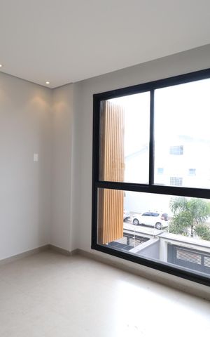Casa à venda com 150m², 4 quartos e 2 vagasQuarto 3 - Suíte