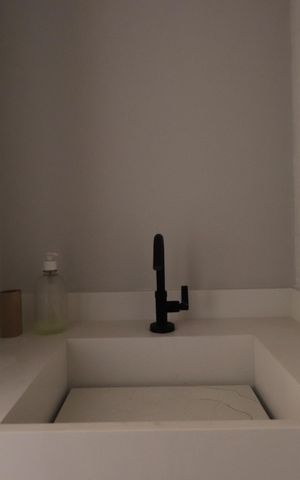 Casa à venda com 150m², 4 quartos e 2 vagasLavabo