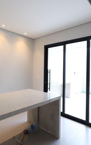 Casa à venda com 150m², 4 quartos e 2 vagasCozinha