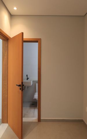 Casa à venda com 150m², 4 quartos e 2 vagasQuarto 2 - Suíte