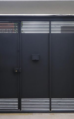 Casa à venda com 150m², 4 quartos e 2 vagasGaragem