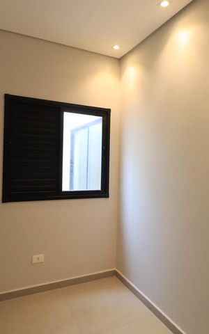 Casa à venda com 150m², 4 quartos e 2 vagasQuarto 2 - Suíte