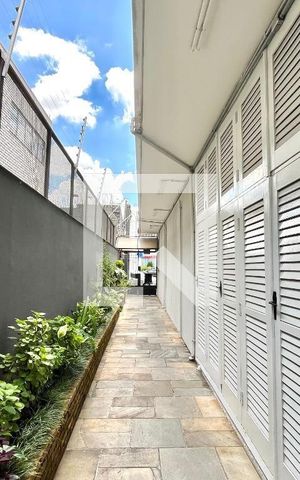 Apartamento à venda com 72m², 2 quartos e 1 vaga Apartamento à venda com 72m², 2 quartos e 1 vagaEntrada