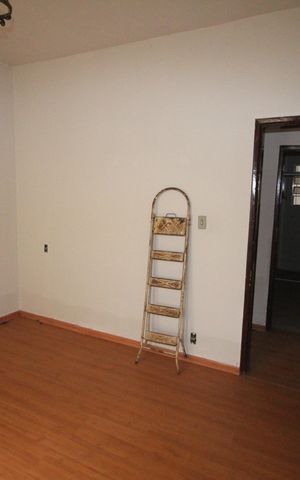 Casa à venda com 360m², 2 quartos e 2 vagasQuarto 2