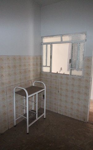 Casa à venda com 360m², 2 quartos e 2 vagasCozinha
