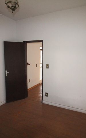Casa à venda com 360m², 2 quartos e 2 vagasQuarto 1