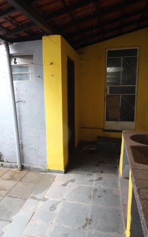 Casa à venda com 360m², 2 quartos e 2 vagasÁrea de Serviço