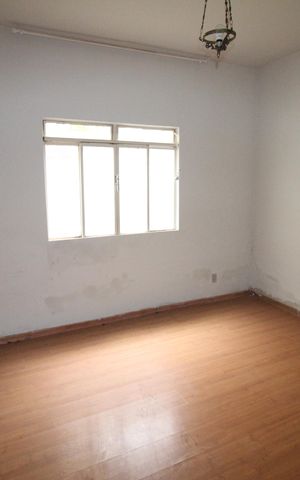 Casa à venda com 360m², 2 quartos e 2 vagasQuarto 2