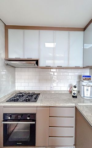 Apartamento à venda com 103m², 3 quartos e 2 vagasCozinha