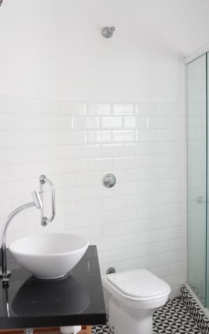Apartamento à venda com 79m², 1 quarto e sem vagaBanheiro