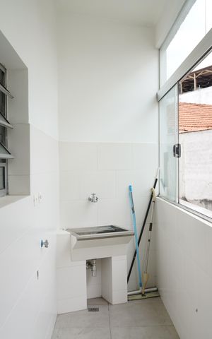 Apartamento à venda com 79m², 1 quarto e sem vagaÁrea de Serviço