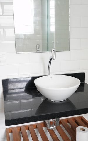 Apartamento à venda com 79m², 1 quarto e sem vagaBanheiro