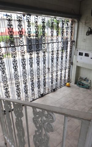 Casa à venda com 135m², 3 quartos e 2 vagasGaragem
