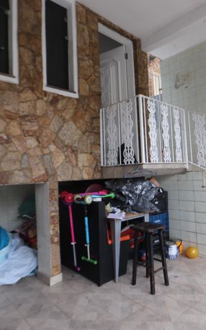 Casa à venda com 135m², 3 quartos e 2 vagasGaragem