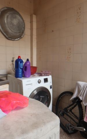 Casa à venda com 135m², 3 quartos e 2 vagasLavanderia