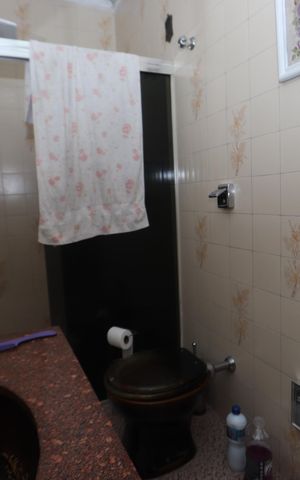 Casa à venda com 135m², 3 quartos e 2 vagasBanheiro