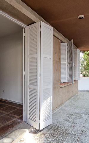 Apartamento à venda com 90m², 3 quartos e sem vaga Apartamento à venda com 90m², 3 quartos e sem vagaVaranda da Sala
