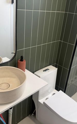 Apartamento à venda com 68m², 2 quartos e 1 vaga Apartamento à venda com 68m², 2 quartos e 1 vagaBanheiro