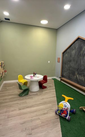 Apartamento à venda com 68m², 2 quartos e 1 vaga Apartamento à venda com 68m², 2 quartos e 1 vagaBrinquedoteca
