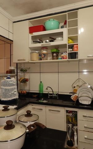 Casa à venda com 121m², 3 quartos e 2 vagasCozinha
