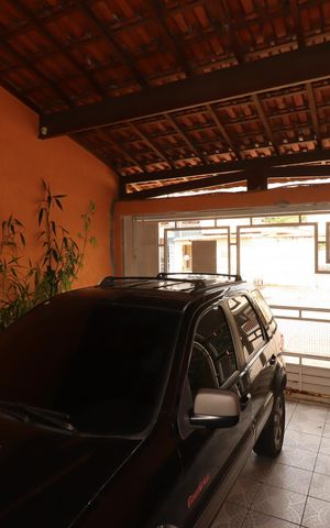 Casa à venda com 121m², 3 quartos e 2 vagasGaragem
