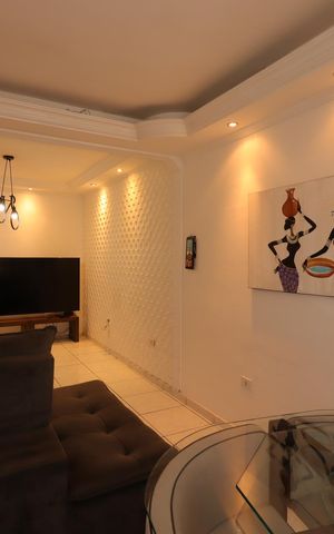 Casa à venda com 121m², 3 quartos e 2 vagasSala
