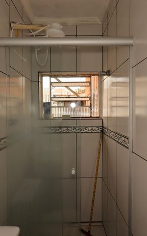 Casa à venda com 121m², 3 quartos e 2 vagasBanheiro da Suíte