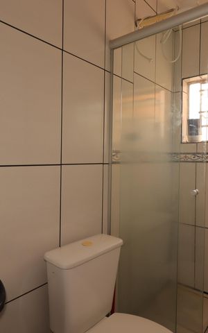 Casa à venda com 121m², 3 quartos e 2 vagasBanheiro da Suíte