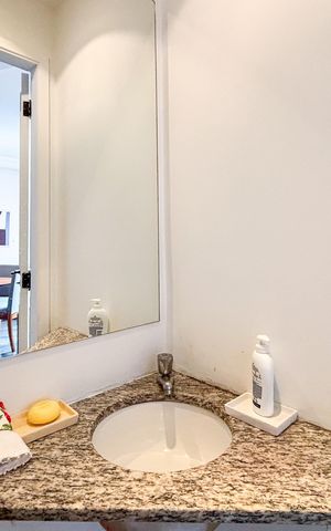 Apartamento à venda com 70m², 2 quartos e 1 vaga Apartamento à venda com 70m², 2 quartos e 1 vagaLavabo