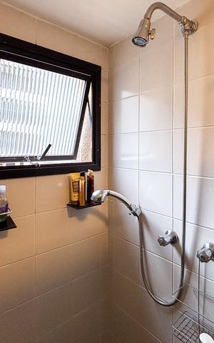 Apartamento à venda com 70m², 2 quartos e 1 vaga Apartamento à venda com 70m², 2 quartos e 1 vagaBanheiro Social