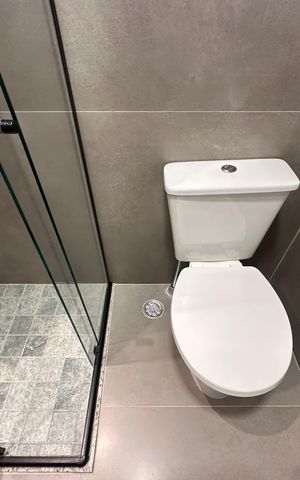 Apartamento à venda com 87m², 3 quartos e 2 vagas Apartamento à venda com 87m², 3 quartos e 2 vagasBanheiro da Suíte 1