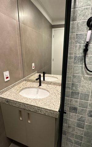 Apartamento à venda com 87m², 3 quartos e 2 vagas Apartamento à venda com 87m², 3 quartos e 2 vagasBanheiro da Suíte 1