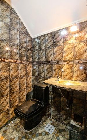 Casa à venda com 280m², 3 quartos e 3 vagas Casa à venda com 280m², 3 quartos e 3 vagasLavabo