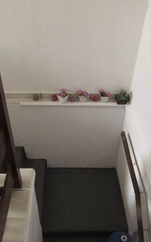 Casa para alugar com 198m², 2 quartos e 2 vagasSala