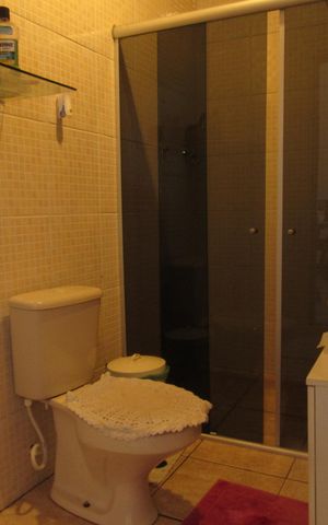 Casa para alugar com 198m², 2 quartos e 2 vagasBanheiro