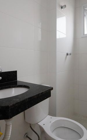 Apartamento à venda com 45m², 2 quartos e 1 vaga Apartamento à venda com 45m², 2 quartos e 1 vagaBanheiro