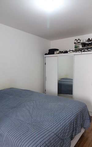 Casa à venda com 84m², 2 quartos e 2 vagas Casa à venda com 84m², 2 quartos e 2 vagasQuarto 2