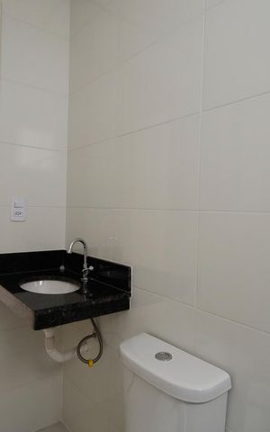Apartamento à venda com 42m², 2 quartos e 1 vaga Apartamento à venda com 42m², 2 quartos e 1 vagaBanheiro