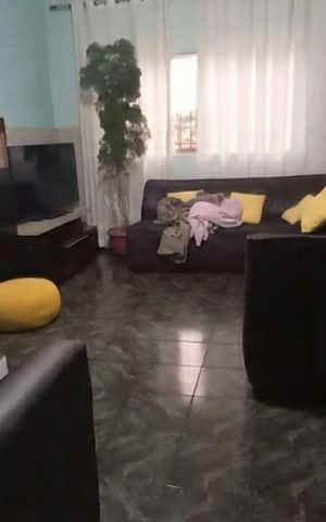 Casa à venda com 150m², 2 quartos e 1 vaga Casa à venda com 150m², 2 quartos e 1 vagaSala