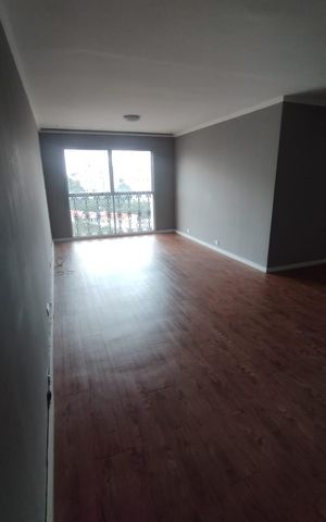 Apartamento à venda com 78m², 3 quartos e 1 vaga Apartamento à venda com 78m², 3 quartos e 1 vagaSala