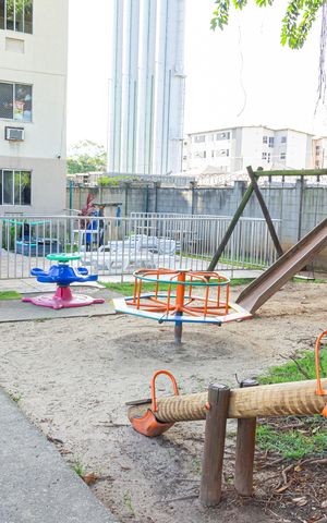 Apartamento para alugar com 48m², 2 quartos e 1 vaga Apartamento para alugar com 48m², 2 quartos e 1 vagaÁrea comum - Playground