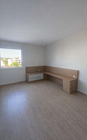 Apartamento para alugar com 105m², 3 quartos e 2 vagasQuarto